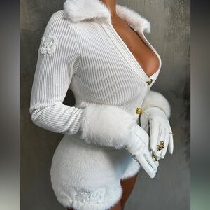 Ricki Brazil smooches set